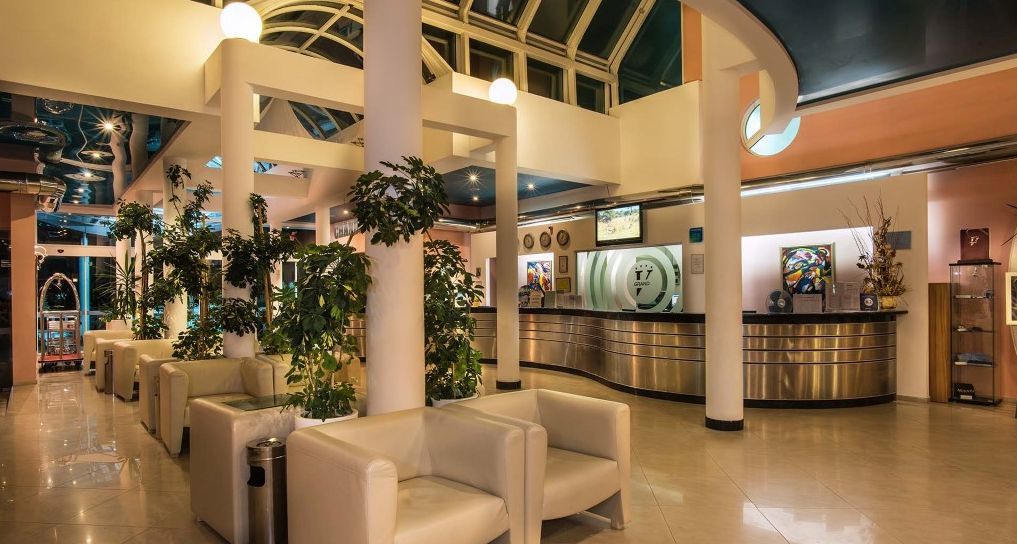 סאני ביץ' Effect Grand Victoria Hotel מראה חיצוני תמונה